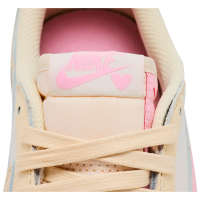 Travis Scott x Air Jordan 1 OG Muslin Shy Pink