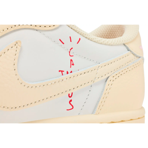 Женские кроссовки Travis Scott x Air Jordan 1 OG Muslin Shy Pink