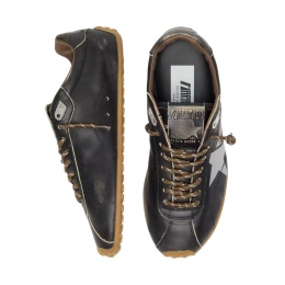 Golden Goose Marathon in Black Leather with Silver Star