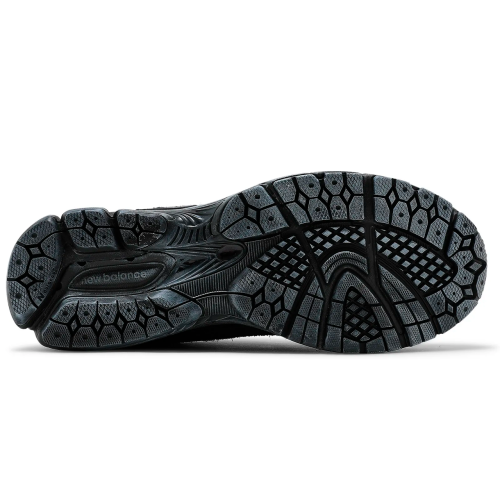 Женские кроссовки New Balance 2002R Protection Pack-Phantom