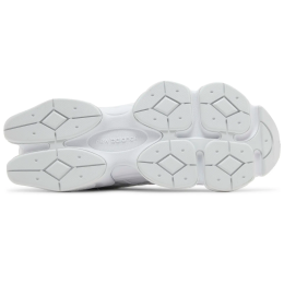 New Balance 9060 Triple White