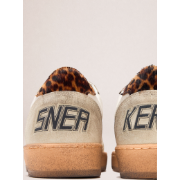 Golden Goose Ball Star in Khaki Suede With Gold Star