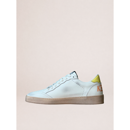Женские кеды Golden Goose Ball Star in White Leather With Orange Star and Yellow Heel Tab