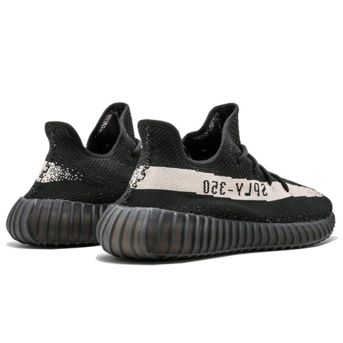 Мужские кроссовки Adidas Yeezy Boost 350 V2 Oreo