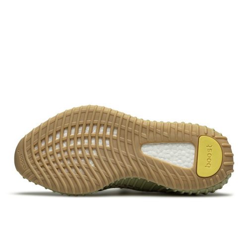 Женские кроссовки Adidas Yeezy Boost 350 V2 Sulfur