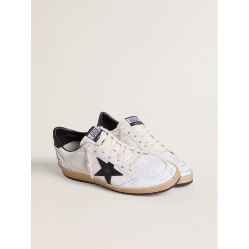 Мужские кеды Golden Goose Mens Ball Star In White Nappa With Black Star