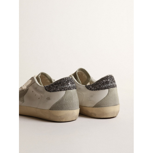 Женские кеды Golden Goose Super Star With Gray Star And Dark Gray Glitter Heel Tab