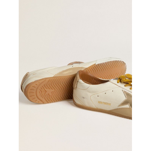 Женские кеды Golden Goose True Star In White Nappa Leather With Gold Star And Beige Suede Heel Tab