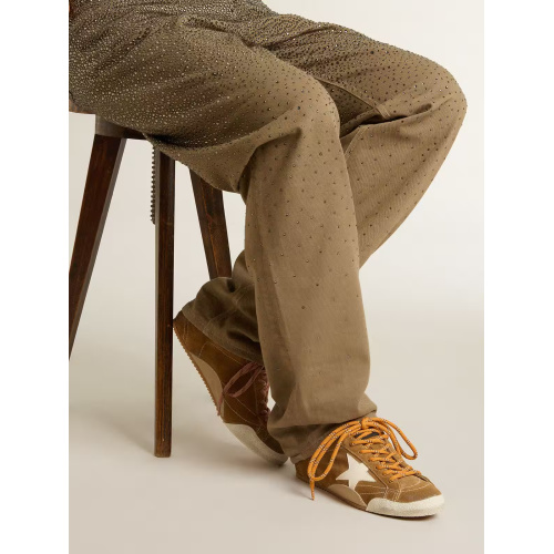 Женские кеды Golden Goose True Star In Tobacco-Colored Suede With White Star And Platinum Heel Tab