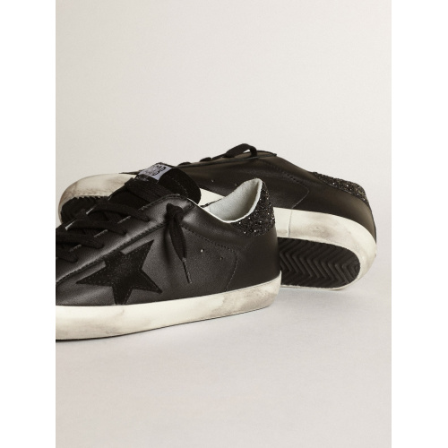Женские кеды Golden Goose Super Star In Black Nappa With Black Star And Glitter Heel Tab