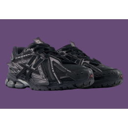 New Balance 1906A Black
