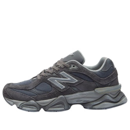 New Balance 9060 Magnet