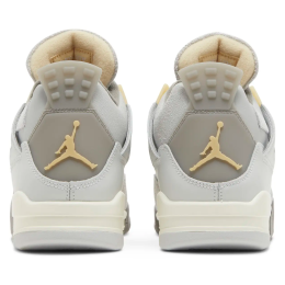 Air Jordan 4 Retro SE Craft