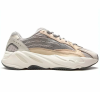 Женские кроссовки Adidas Yeezy Boost 700 V2 Cream